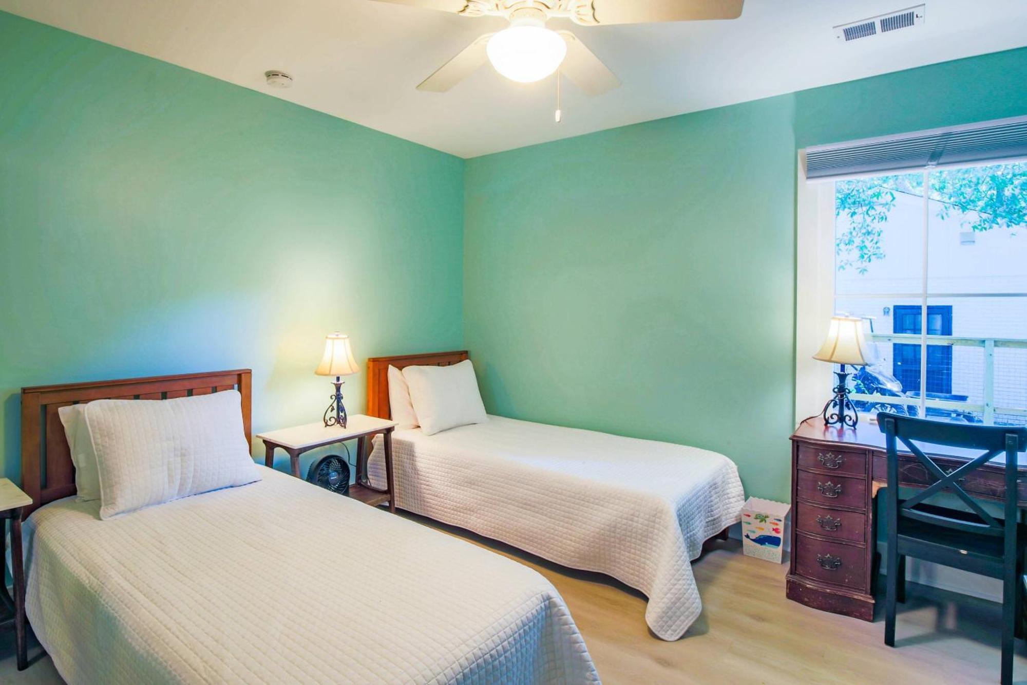 Just Beachy Villa ไอล์ออฟปาล์มส์ ภายนอก รูปภาพ